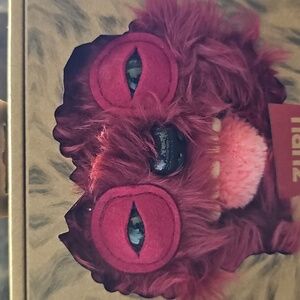 Zuru Fuggler Hairy Fuggs Red Monster Toy